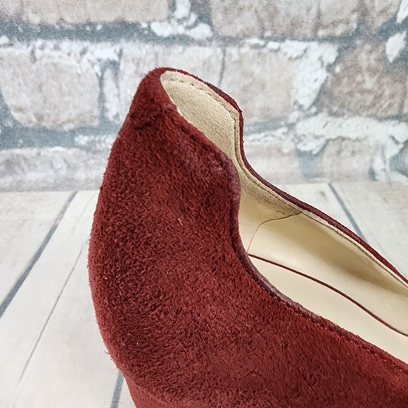 Nine West Journa Closed Toe Suede Pump Classixlc Heel Bordeau Wine Size 8 1/2 - Picture 8 of 13